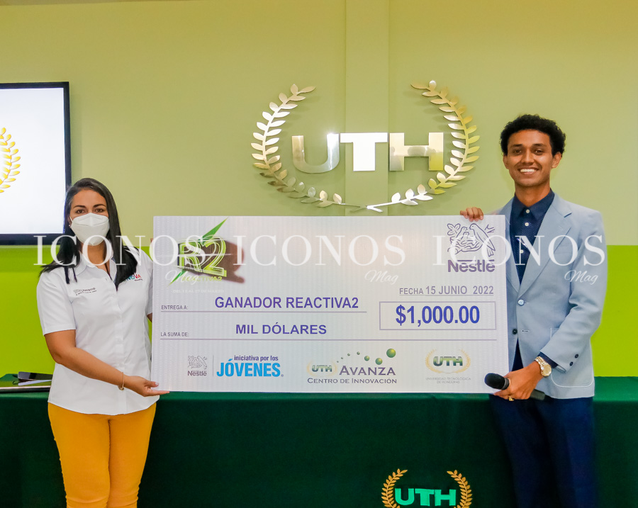 Entrega capital semilla a emprendedores by UTH 2022
