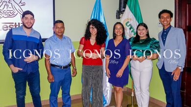 Entrega capital semilla a emprendedores by UTH 2022