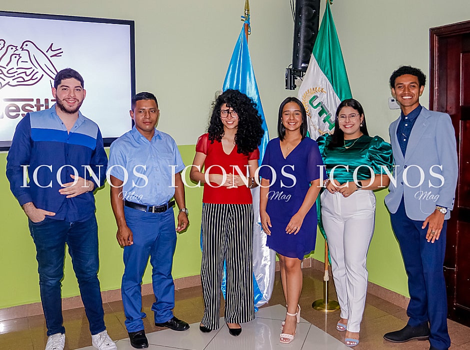 Entrega capital semilla a emprendedores by UTH 2022