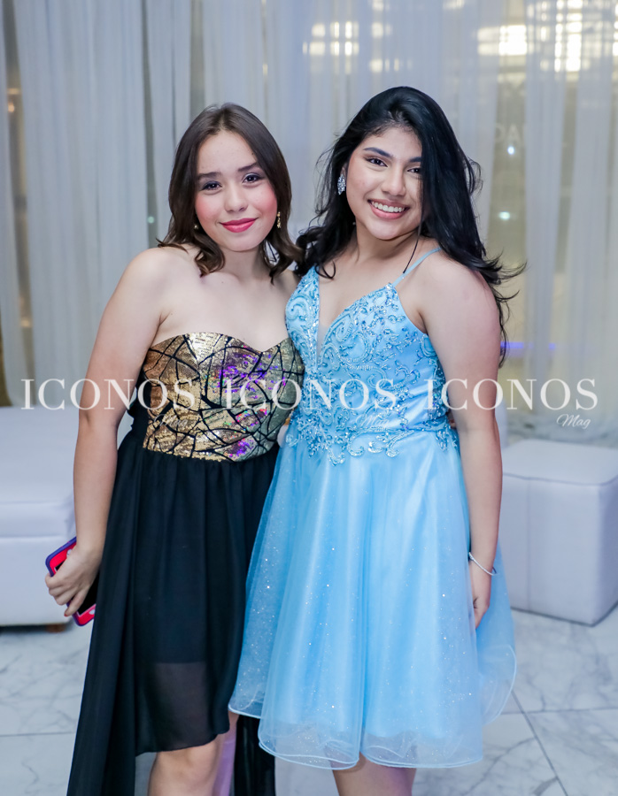 Quince años Leda Isabella Rombolá García