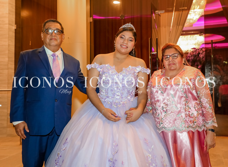 Quince años Luz de María Pineda