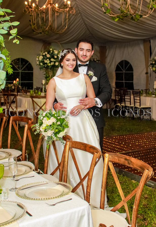 Marcela Pineda y Ángel Espinal
