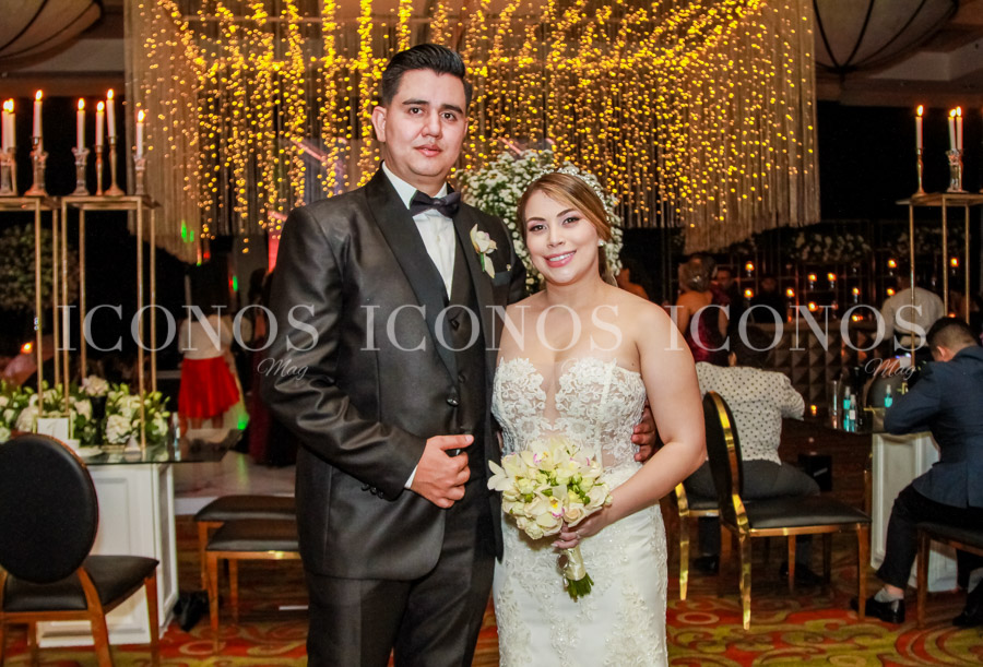 La boda de María Duarte y Orly García