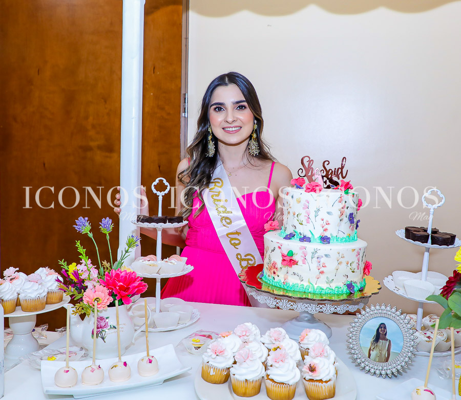 Bridal shower Andrea Esbeih Alvarado