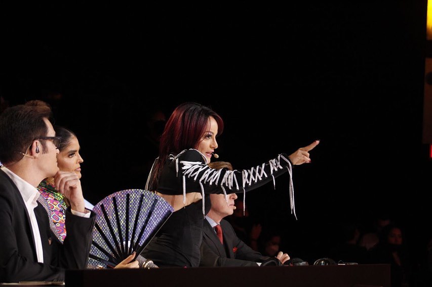 Crítica Cesia Sáenz La Academia TV Azteca decimo y onceavo concierto