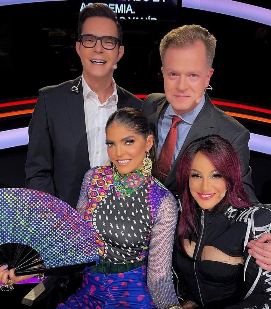 Crítica Cesia Sáenz La Academia TV Azteca decimo y onceavo concierto