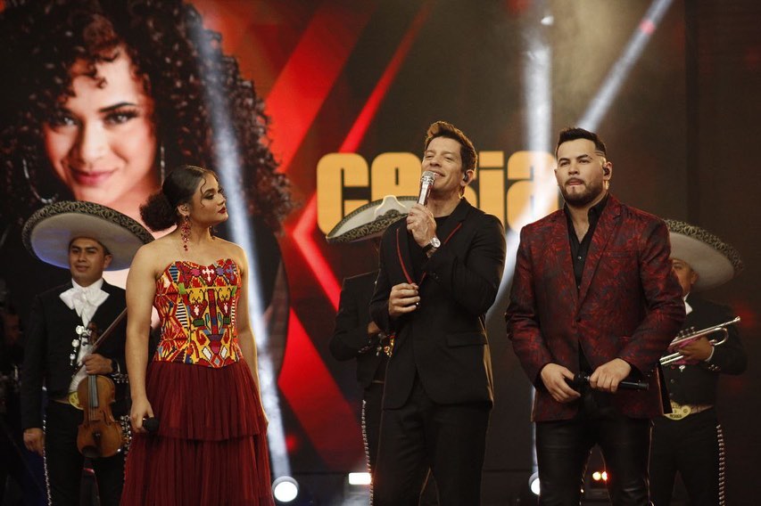 Crítica Cesia Sáenz La Academia TV Azteca decimo y onceavo concierto