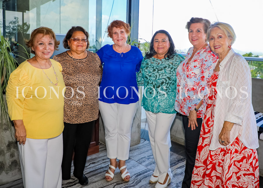 Cumpleanos Mary Mourra de Bendeck