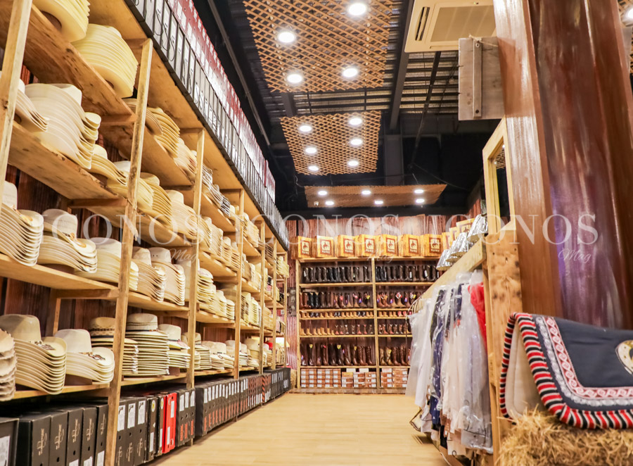 Inauguración tienda Wild West Mega Mall
