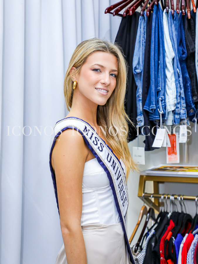 Inauguración ConzignaRebeca Rodríguez clon de Blake