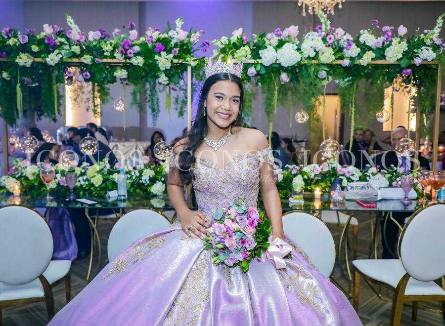 Quince años Sophia Isabella Altamirano Castro