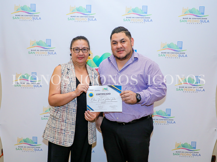 Segunda promoción de meseros eventuales by Buró de Convenciones