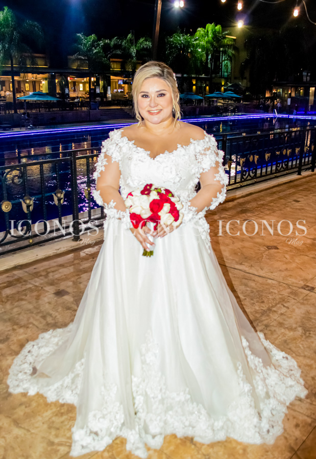 Boda Gisselle Posadas y Johnny Maradiaga