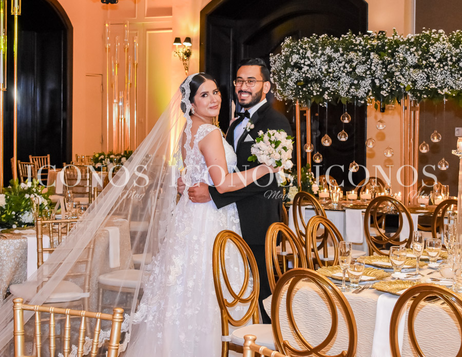 Grecia Caballero y Fernando Almendares