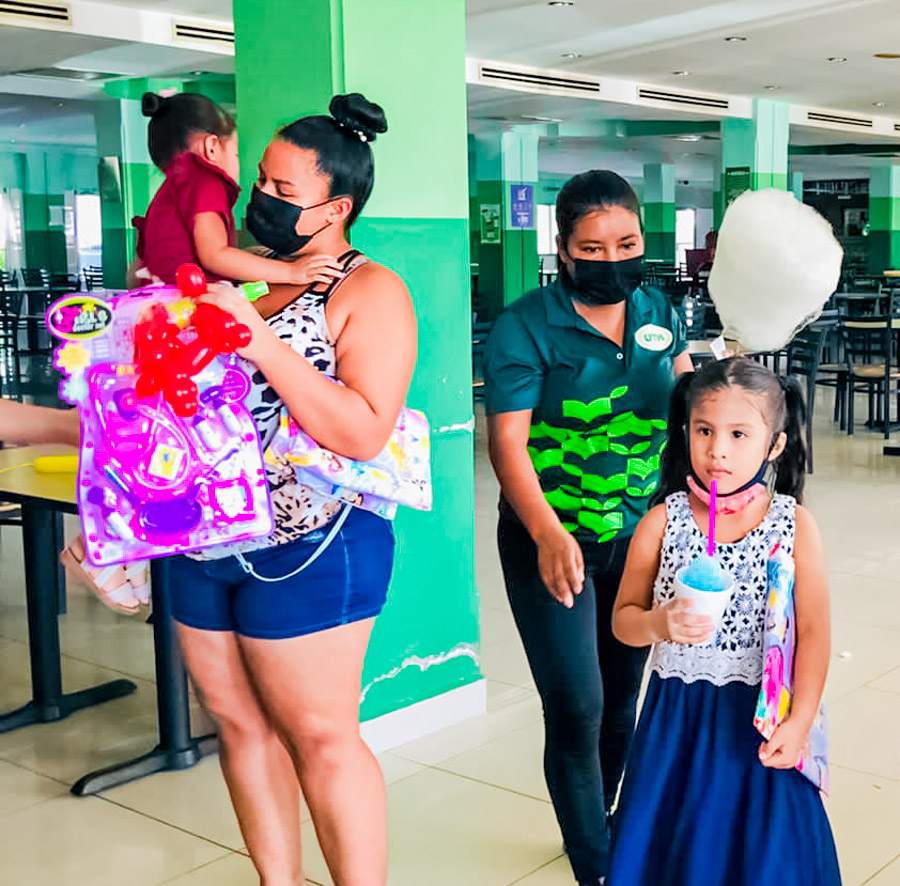 Jornada de vacunacion para niños by UTH Honduras
