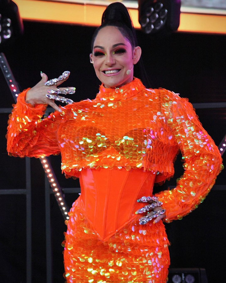 Lolita Cortes looks La Academia 2022 TV Azteca Mexico