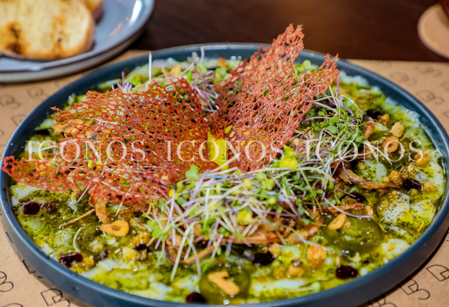 Restaurante Distrito 5 San Pedro Sula edificio Corporativo 1908