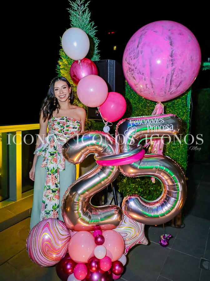 Cumpleanos Angie Odette Dávila Ebanks de Santos