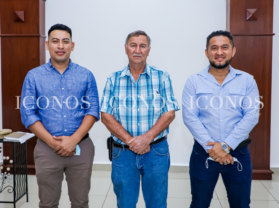 El 21 aniversario de UCENM Honduras