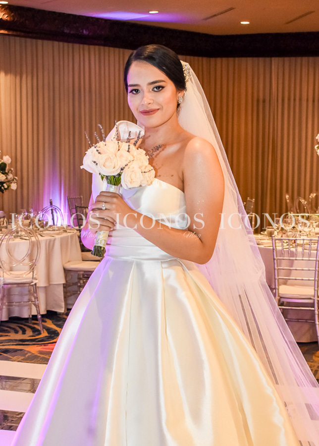  Michelle Pineda y Thomas Gilles