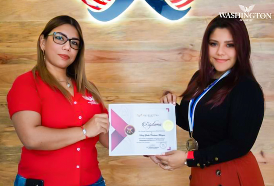 Manicura profesional Washington Academy