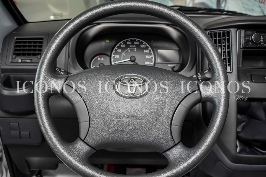 Toyota Lite Ace 2023 (1)