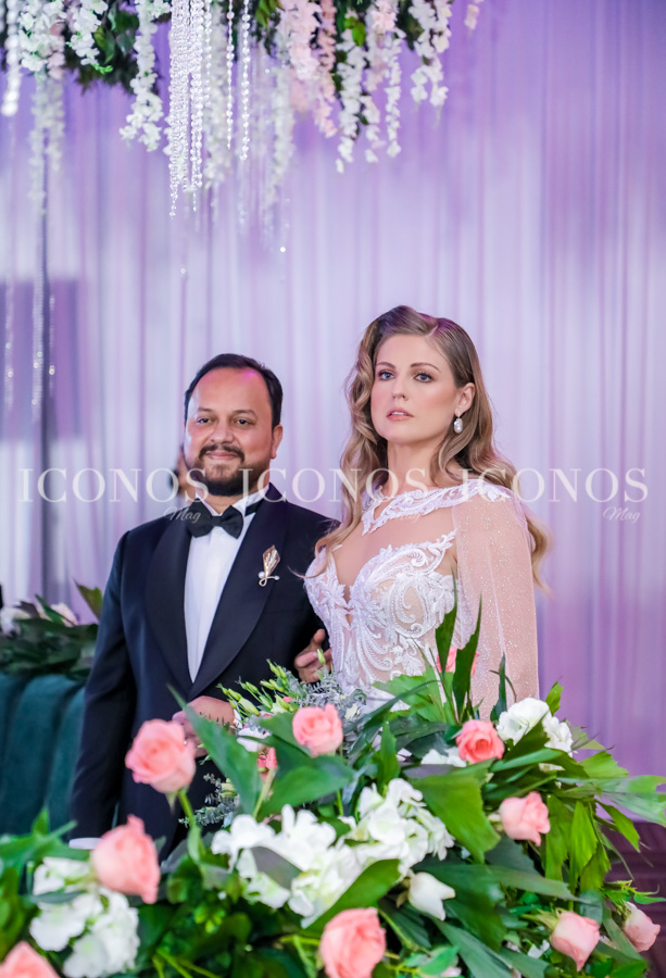 Boda Svitlana Skrypal y Nahum Moreno Hernandez