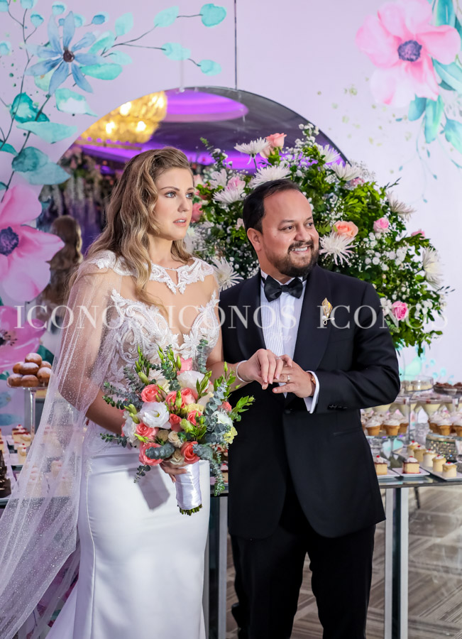 Boda Svitlana Skrypal y Nahum Moreno Hernandez