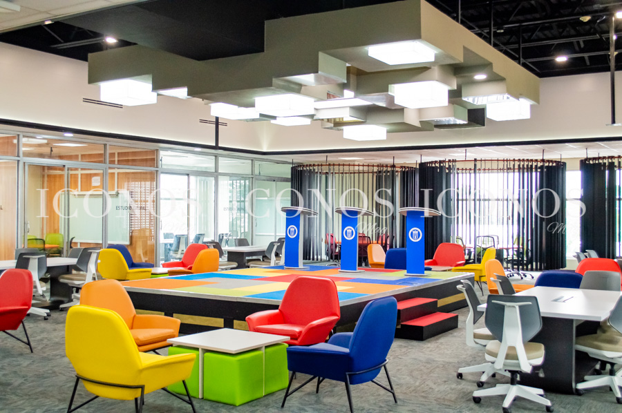 Escuela de turismo y lenguas extranjeras Usap
