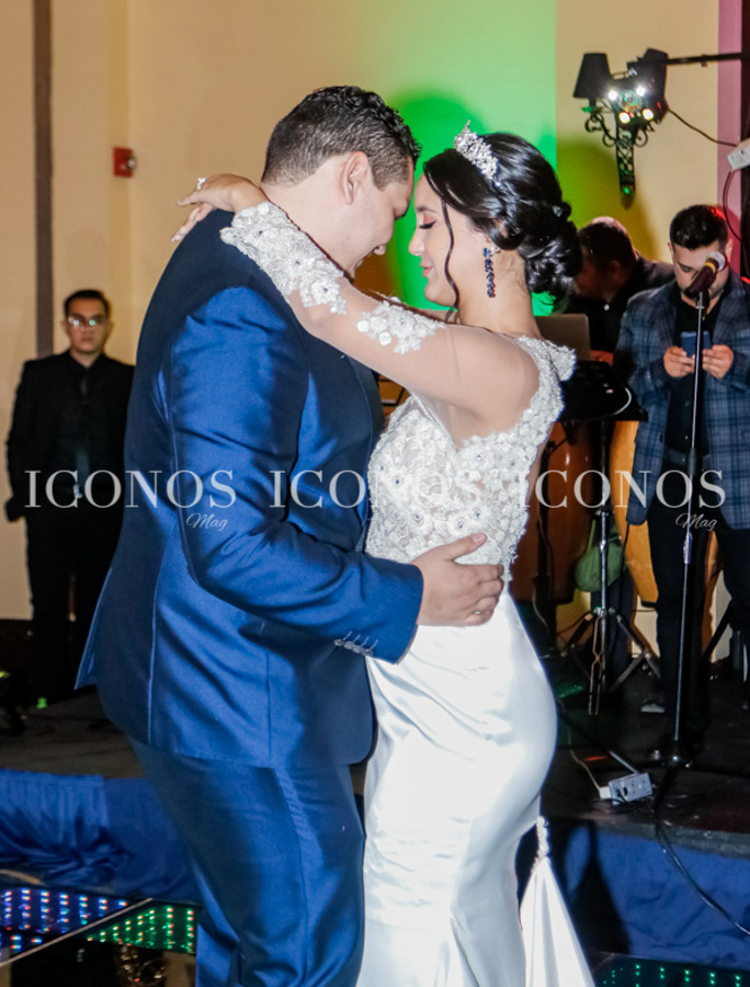 Erika Navarro y Reynaldo Narváez