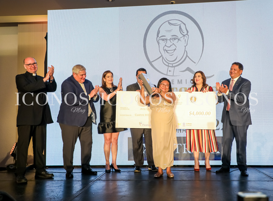 Premio Quetglas 2022 fundación Obras Sociales Vicentinas Osovi PARTE DOS