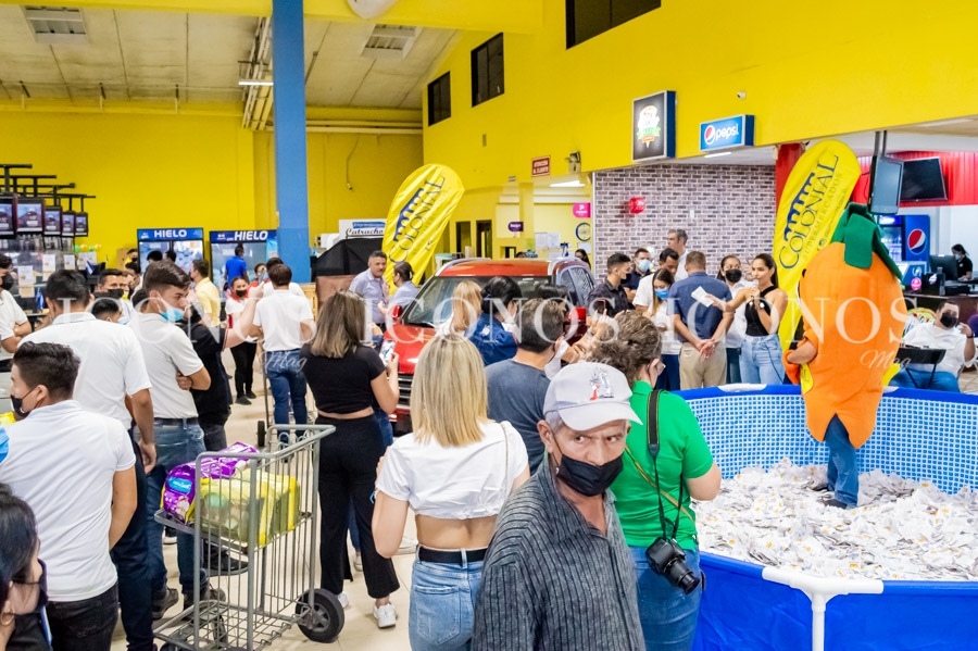 Sorteo Comprando y Manejando 2022 by Supermercados Colonial