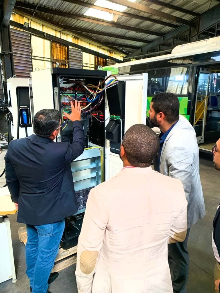 UTH Honduras movilidad eléctrica