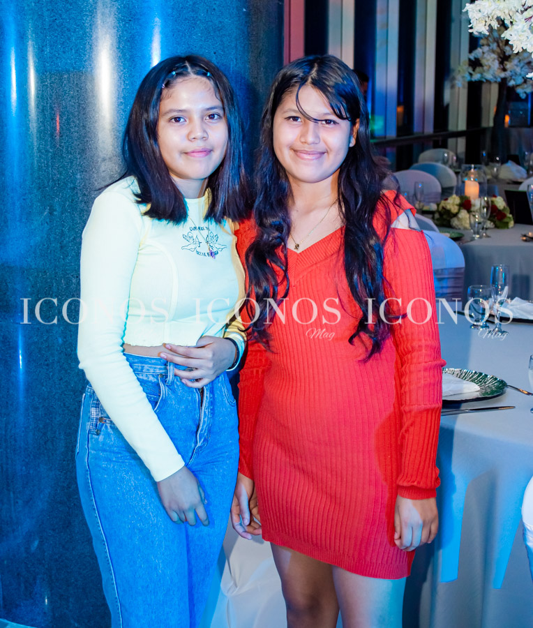 Amy Vanessa Cobos Reyes