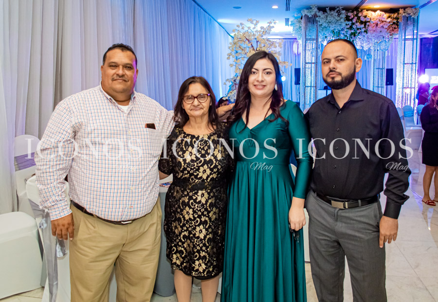 Amy Vanessa Cobos Reyes