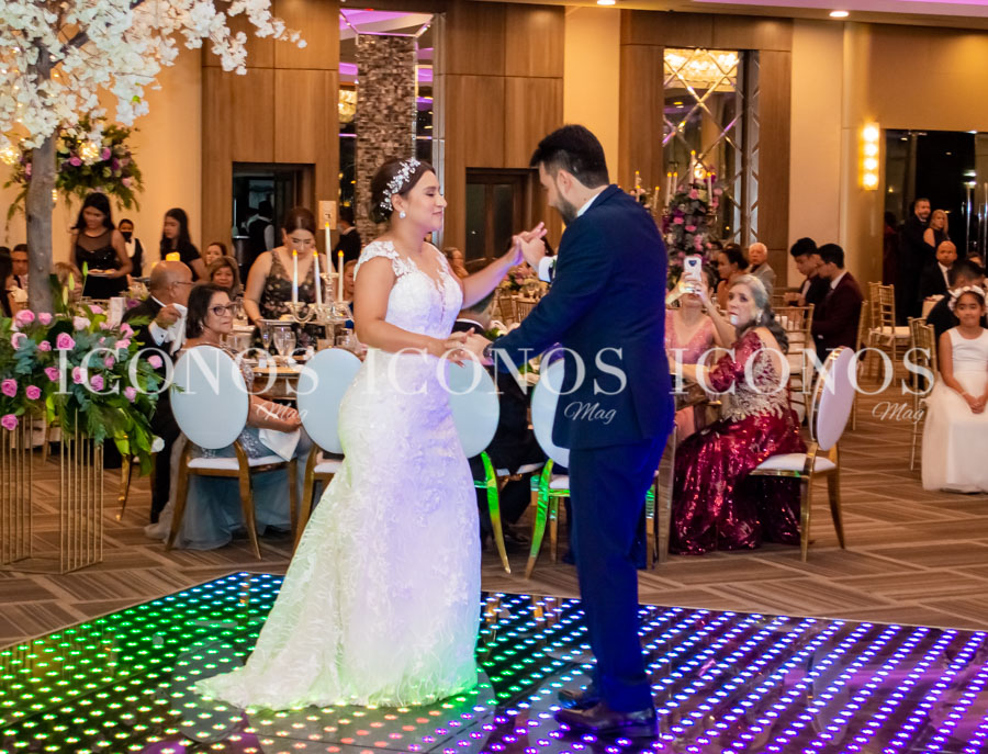 Boda Carolina Mejía y Anuar Eduardo Coto