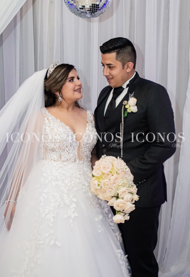 Boda Diana Alvarado y Esmedin Vásquez