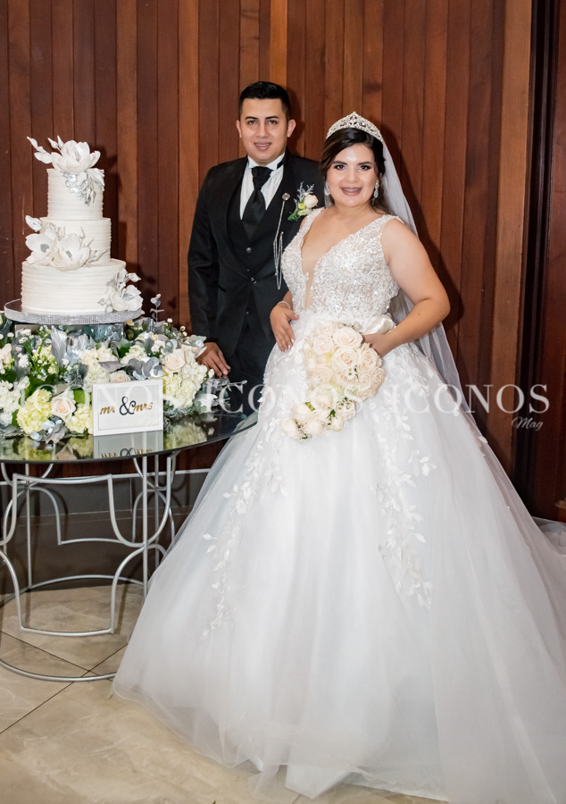 Boda Diana Alvarado y Esmedin Vásquez