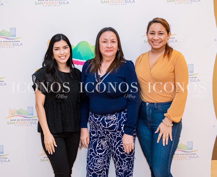 Cóctel de socios by Buró de Convenciones 