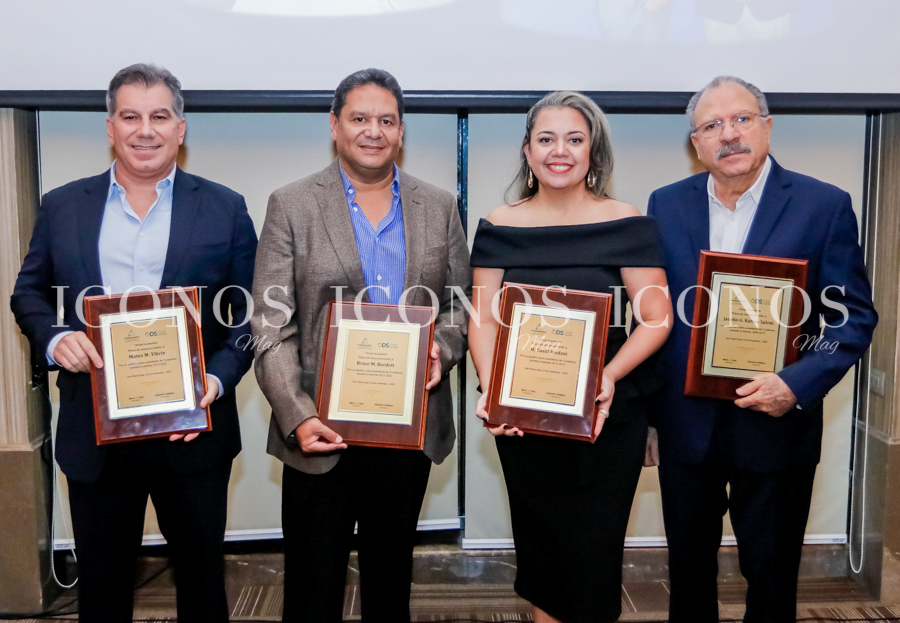 Develación galería de fotografías expresidentes Fundahrse 2022