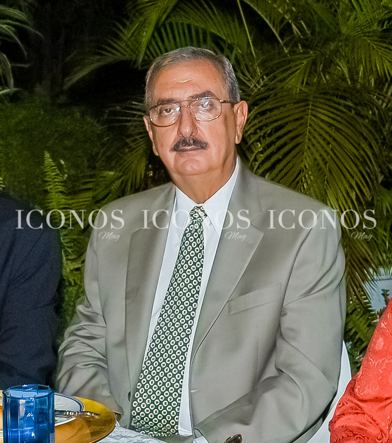 doctor César Roberto Abud Handal