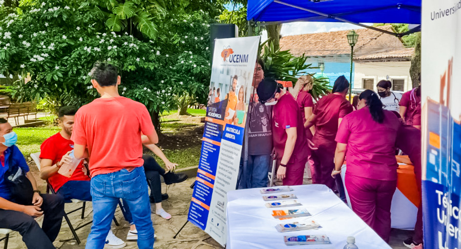 Feria de la salud Comayagua by UCENM