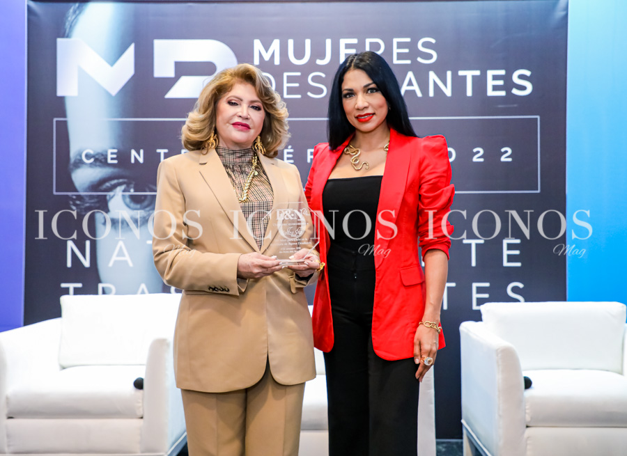 Maritza Soto de Lara panelista Mujeres Desafiantes 2022