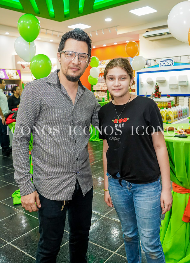 Reapertura tienda MacDel 105 Brigada