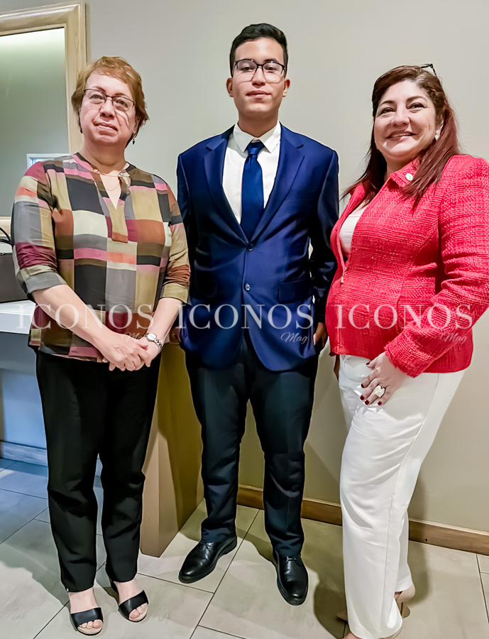 Usaid otorga reconocimiento a UTH