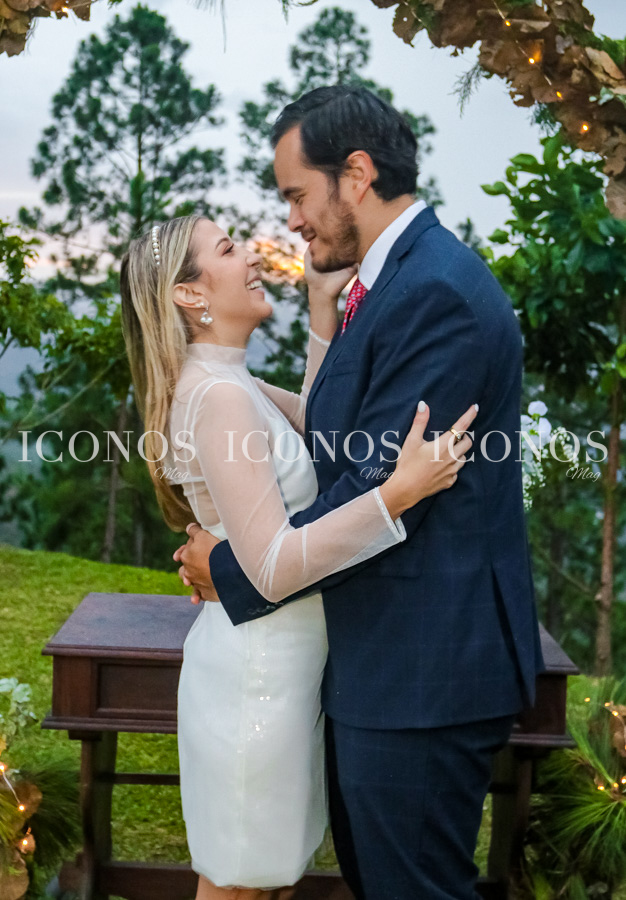 Boda civil Stephanie Ewens y Luis Ortez