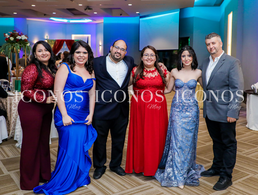 Cena de graduación Libby Padilla