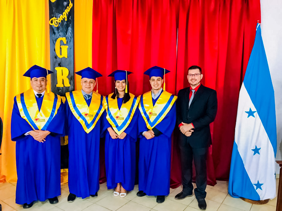 Centésima cuarta graduación by Ucenm 2022 campus Peña Blanca