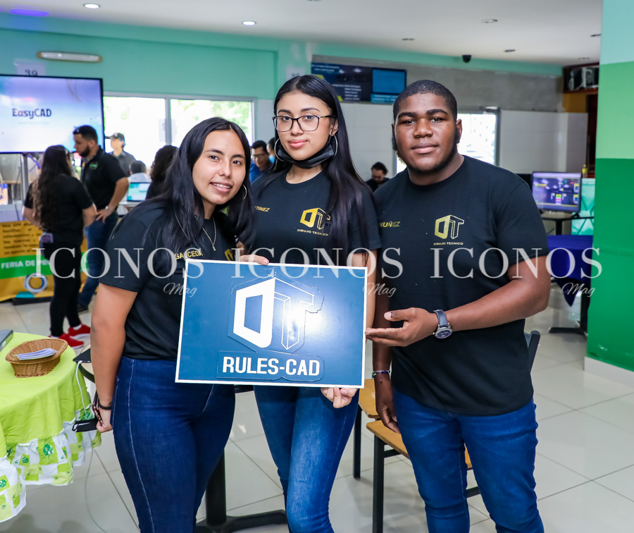 Feria de ciencias y tecnología 2022 by UTH