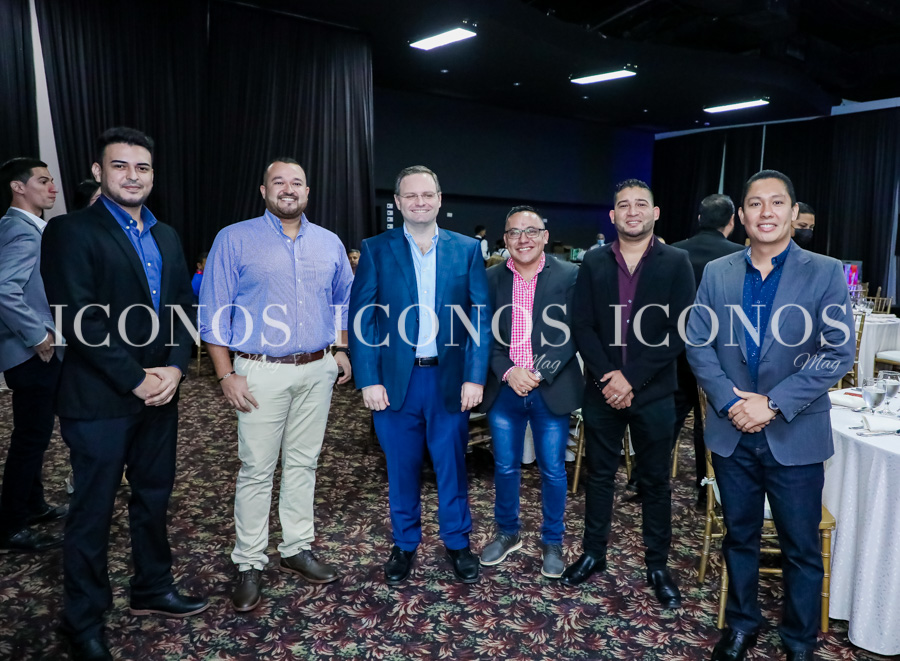 Fiesta navideña 2022 Inversiones Aliadas